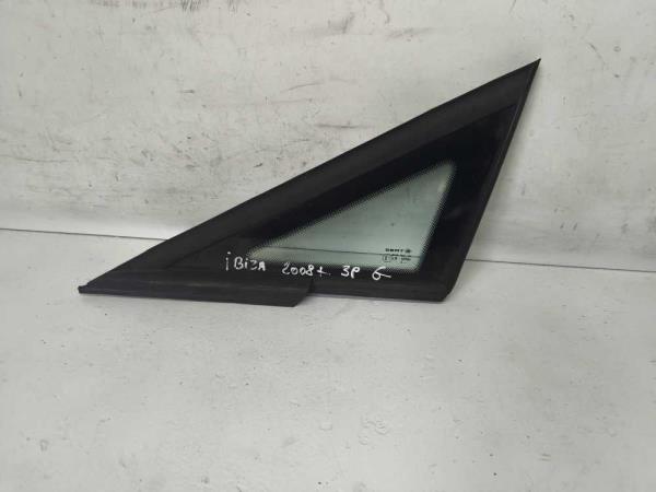 VITRE AVANT GAUCHE SEAT - Vue 1